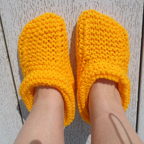 Ravelry Sunflower Slippers pattern by Esther Kate