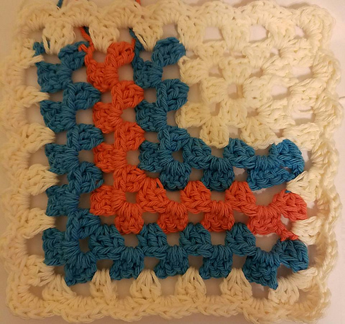 Mitered Granny Square Dishcloth photo 2