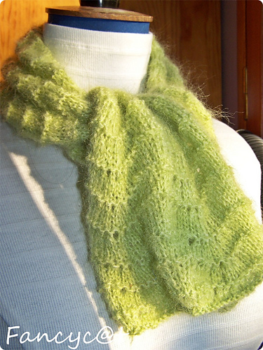 Mini écharpe vagues