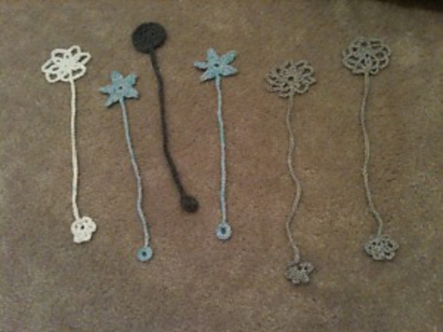 Easy Flower Bookmark photo 3