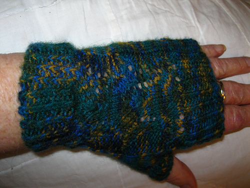 Janus Mittens & Hat photo 4