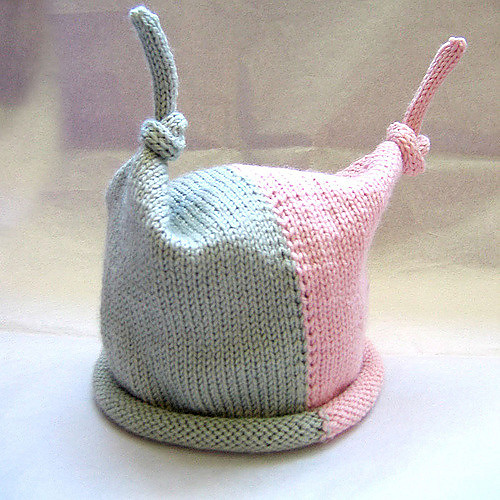 Ravelry Top Knot Hat pattern by Katie Ahlquist