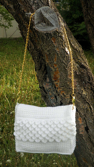 white alligator purse