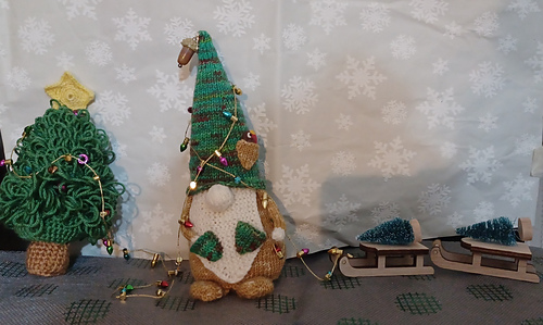 He was leaning over to have a quite word with the tree!