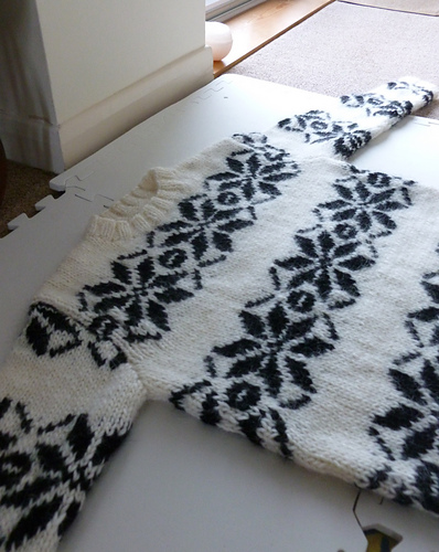 Ravelry: Snowflake Sweater pattern by Sirdar