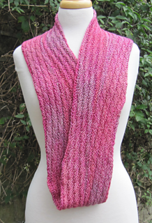 Worsted weight double-wrap cowl