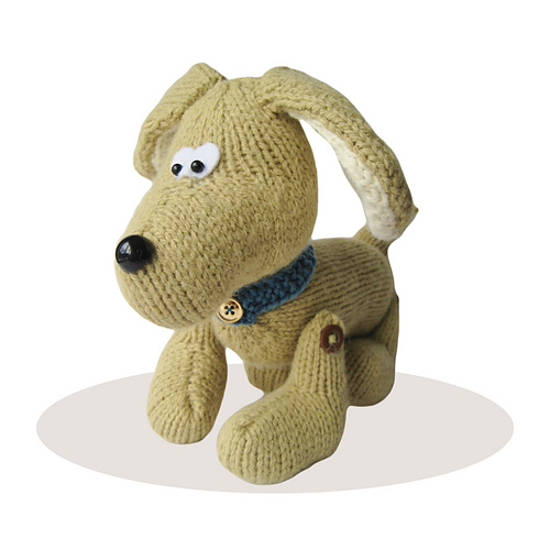 Ravelry Biscuit the Dog pattern by Amanda Berry