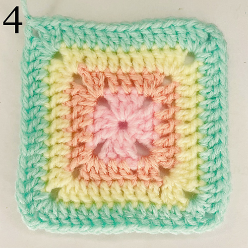 Ravelry: Solid Square Granny Square pattern by Forest Threads