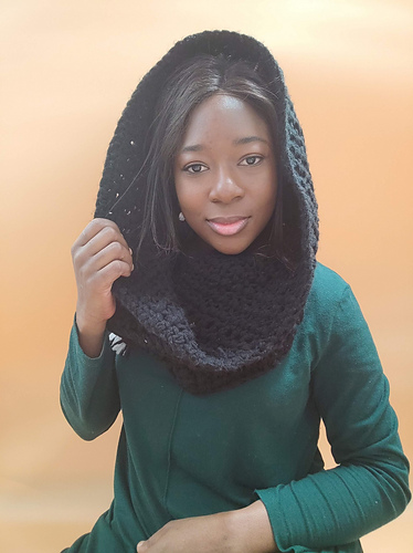 Ravelry: Wednesday Inspired Snood pattern by Susanna Biaye
