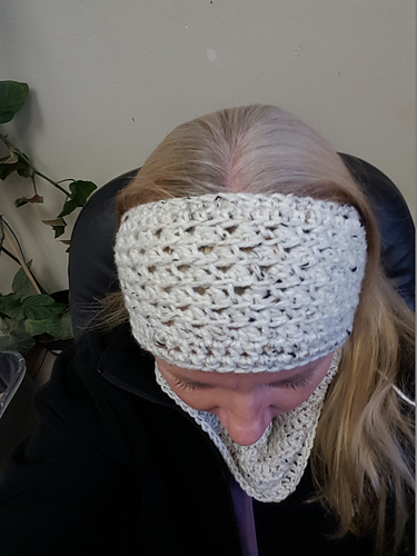 Textured Ear-Warmer & Neck-Warmer photo 1