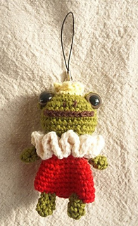 Ravelry: Frog King finger puppet カエルの王様のフィンガーパペット