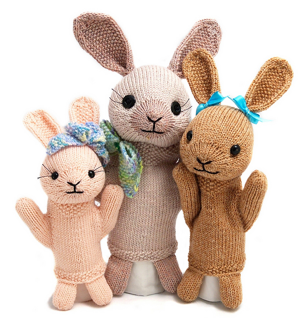 Ravelry Bunny Puppet pattern by Barbara Prime