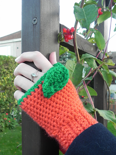Halloween Inspired Hat and Gloves set photo 2
