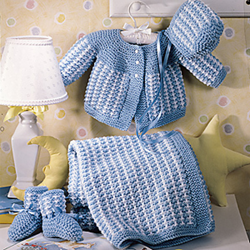 Ravelry Baby Blue Blanket pattern by Jeannine LaRoche