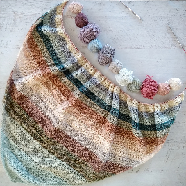 Ravelry habitualhomebody's Habitation Throw