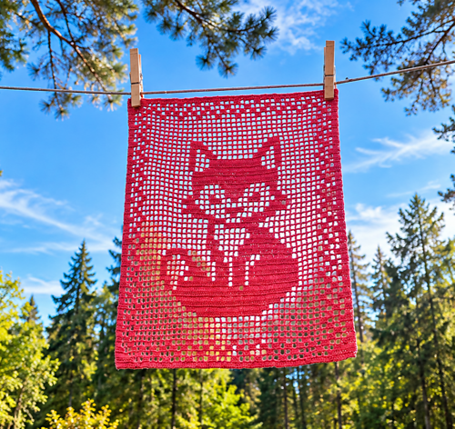 Fox Table Runner