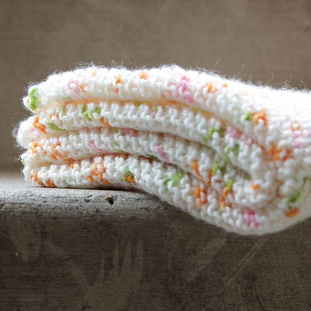 Ravelry Peas & Carrots Baby Blanket pattern by Heidi Gustad