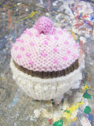 Knitted Cupcake photo 1