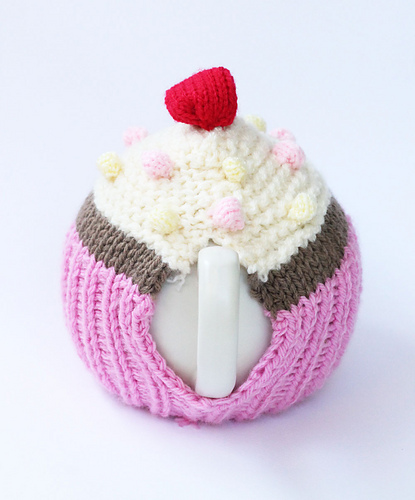 Cupcake Tea Cosy-Cozy photo 2