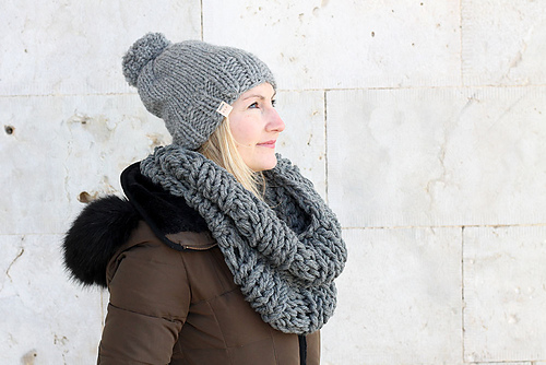 Super Chunky Infinity Scarf