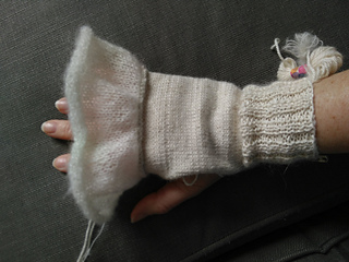 Prototype1: fluff and seam look nice, but seam bothers me on the mouse