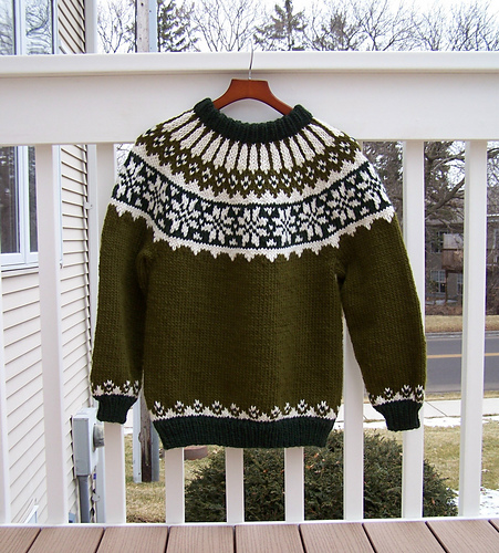 Ravelry: Lopi 12-28 & 29 - Sigur pattern by Védís Jónsdóttir for Ístex