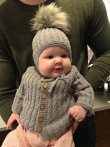 Lea Leo baby cardigan photo 1