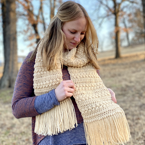 Ravelry Brioche Bun Scarf pattern by High Desert Yarn