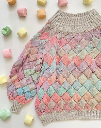 Ravelry: Marshmallow Sweater pattern by hitsuji ribbon