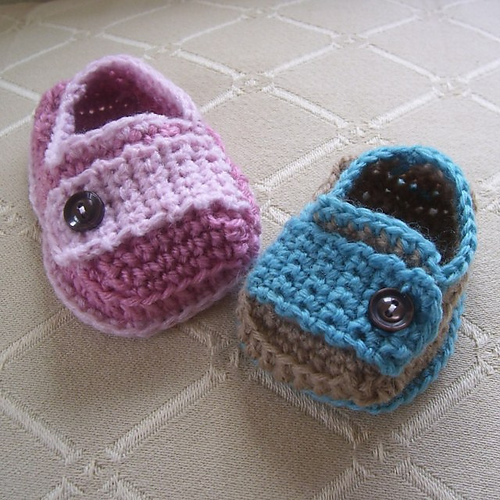 Ravelry Baby Oxford Loafers pattern by Lisa van Klaveren