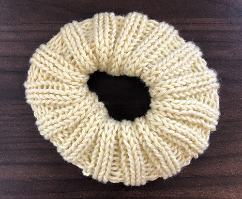 Super Cute Scrunchie Set photo 3