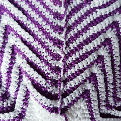 Ravelry Peacock Delight CAL pattern by Crochet Hooks and Magic