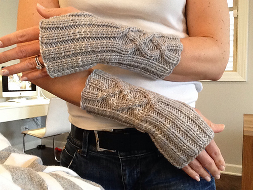 Ropey Wrists Fingerless Mitts photo 2