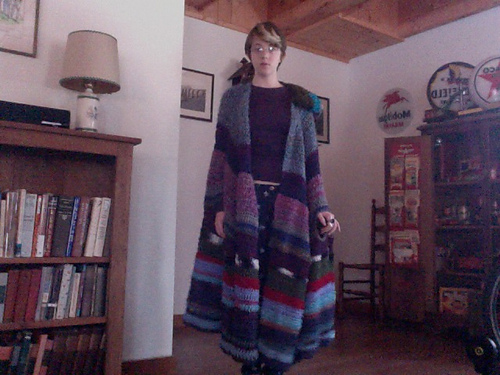 Genser med hette - indubiousces