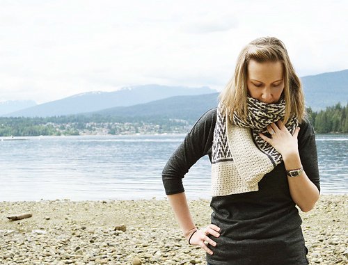 Ravelry: Inlet Scarf pattern by Inese Sang