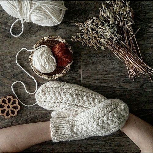Tiilda Mittens photo 2