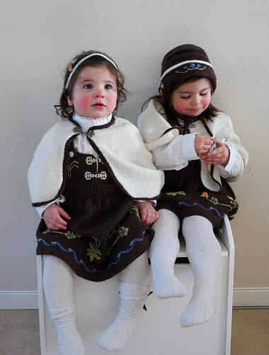 Cape til Senja inspirert festdrakt - IngriPingri- Design laget av Ingrid Gamst