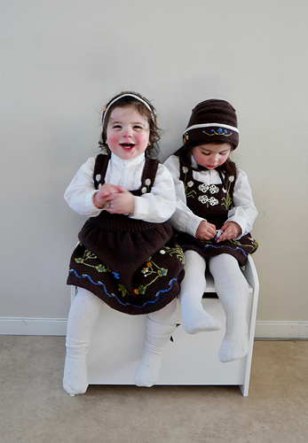 Stor Senja-inspirert Festdrakt 3-8 år - IngriPingri- Design laget av Ingrid Gamst