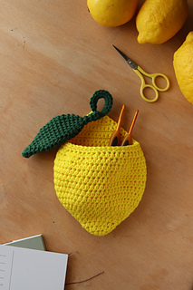 Aran-weight cotton basket