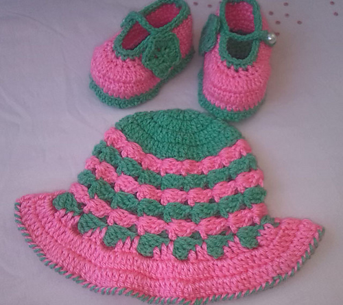 Hat and Booties photo 1