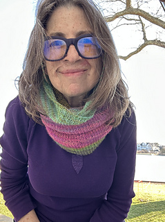 shown in Cashmere 1 ply color Joshua Palm