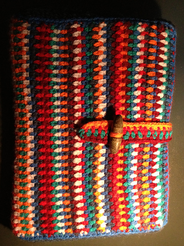 Laptop cover using moss stitch photo 2