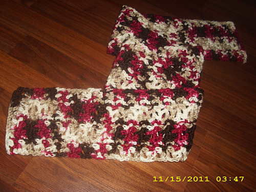Perplexing Net Scarf photo 1