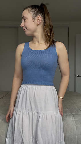knitter: @alex.knits.things
