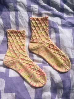 knitter: @onlygoodfibes