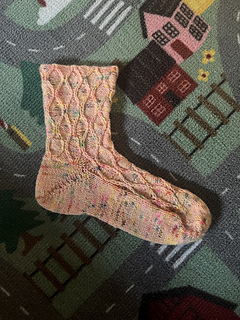 knitter: @littlexpetal_loops