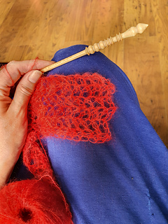 crocheting herringbone stitch with fluffy yarn