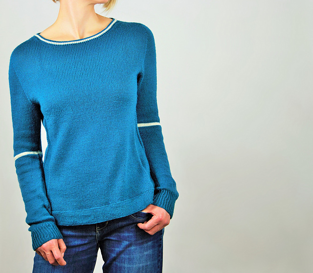 Ravelry: The Blue Sweater pattern by 