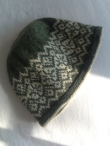 Ravelry: Stranded Hat pattern by Lori Ihnen