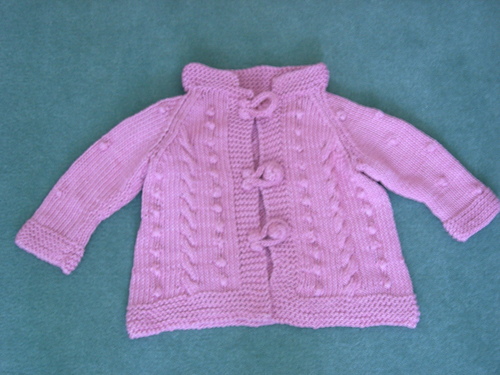 CABLES & BOBBLES BABY SET photo 3